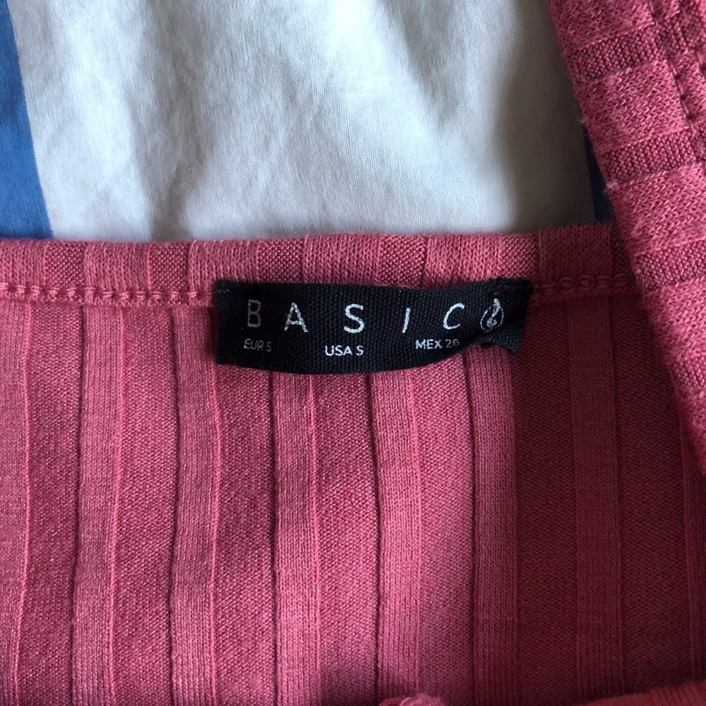 Pink Crop Top - Picture 3 of 4